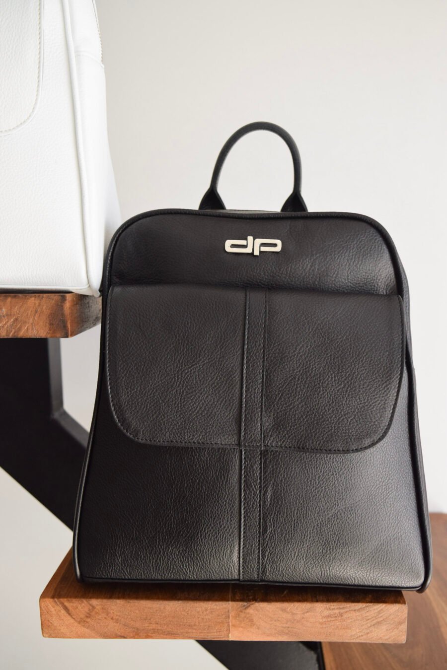 Mochila de cuero vacuno SOFIA - Imagen 6